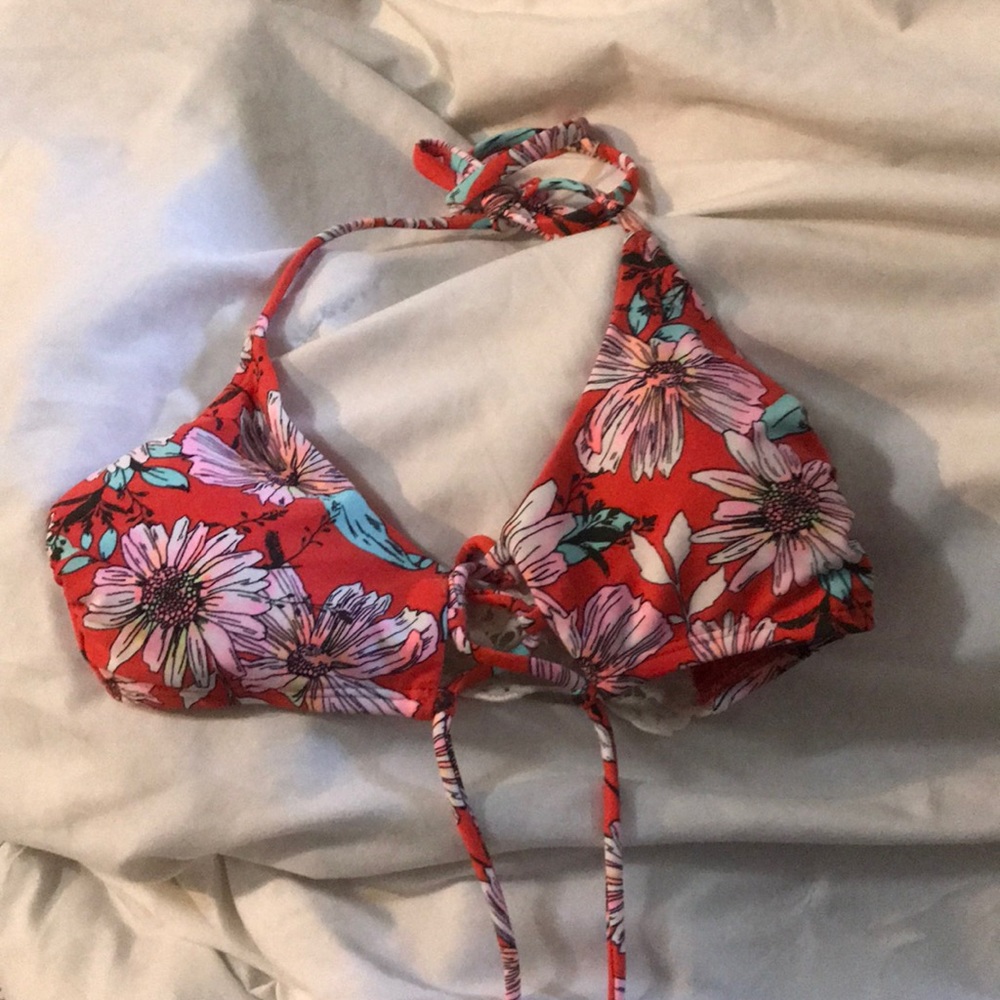 Bikini top